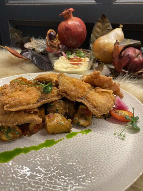 Harcsa brassói, coleslaw saláta